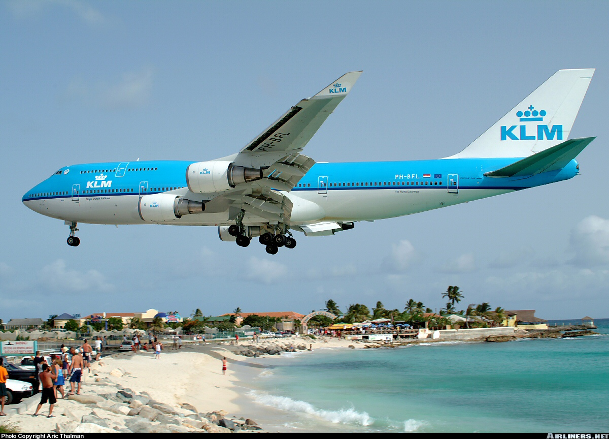 Social Flying